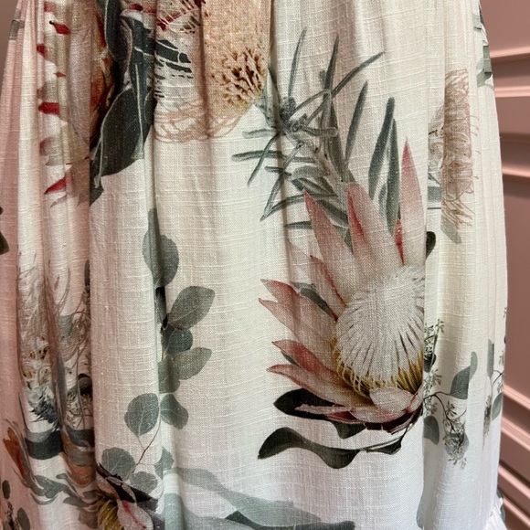 Summer floral linen dress - Picture 4 of 6